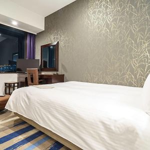 Economy Double Room Sea View Smoking